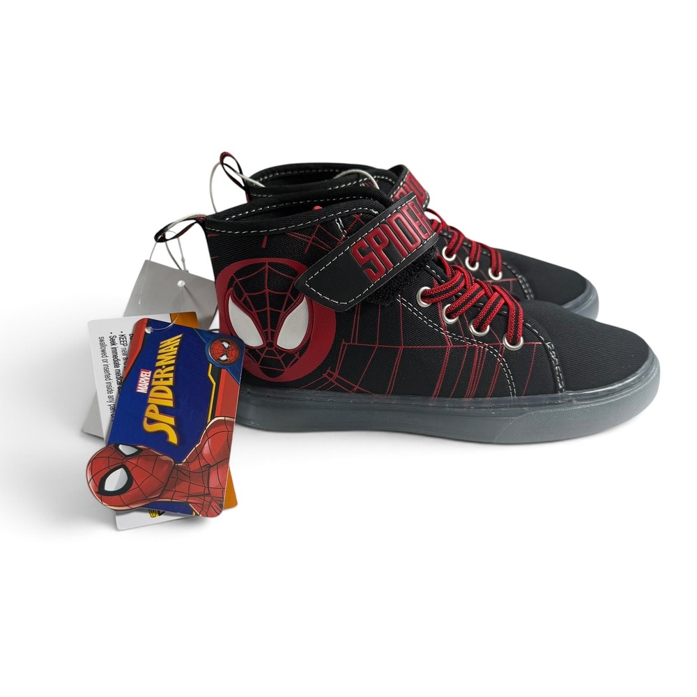Marvel Spider-Man Boys High Top Light Up Sneakers Black Red Size 13 NWT